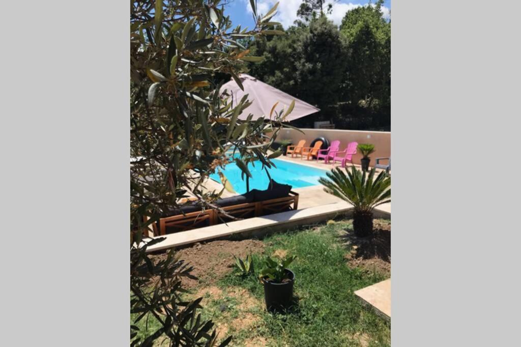 Logement Attenant A Une Villa T2 Avec Terrasse . Besse-sur-Issole Luaran gambar