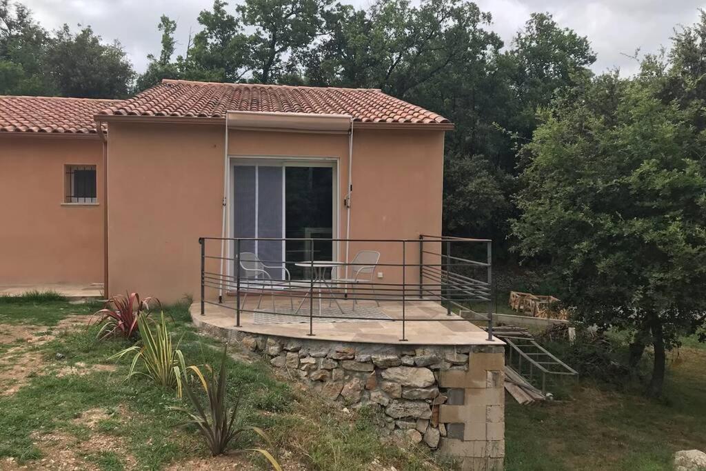 Logement Attenant A Une Villa T2 Avec Terrasse . Besse-sur-Issole Luaran gambar